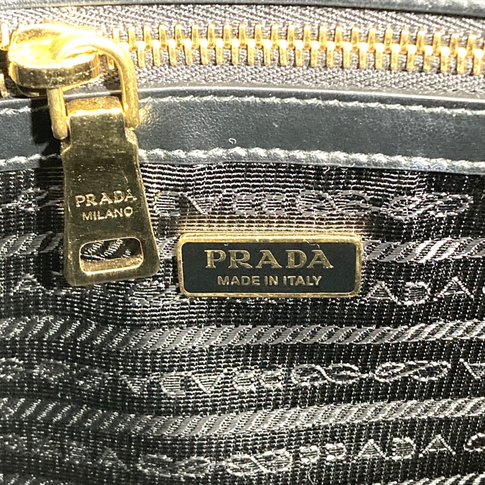 PRADA Bag - Picture 6 of 9